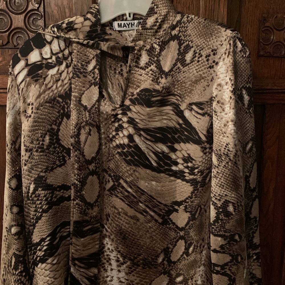 Animal print blouse - Picture 4 of 7
